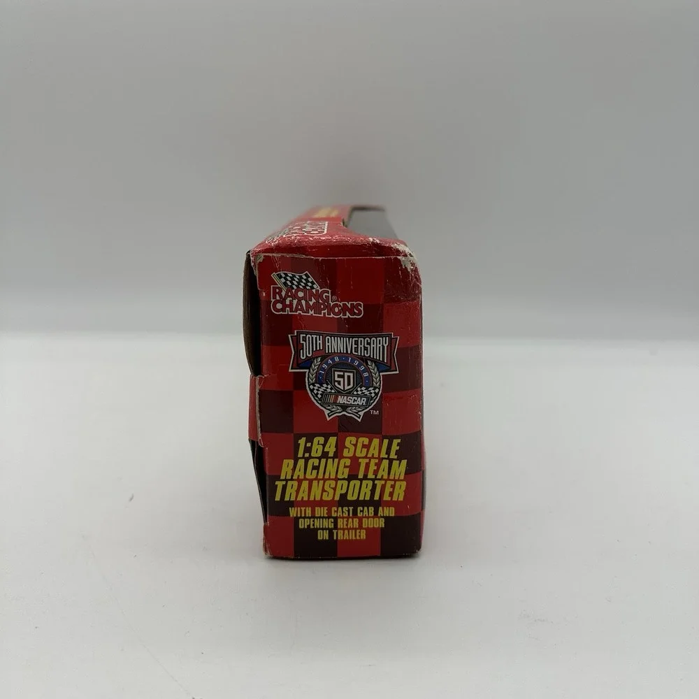 Racing Champions 1/64 Scale 03400 Remington Arms Racing Team Transporter Hauler